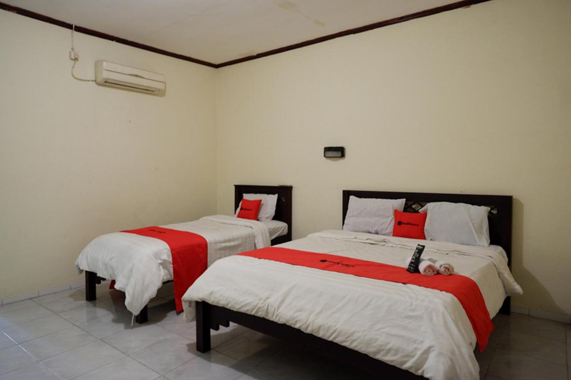 Reddoorz @ Citra Indah 2*